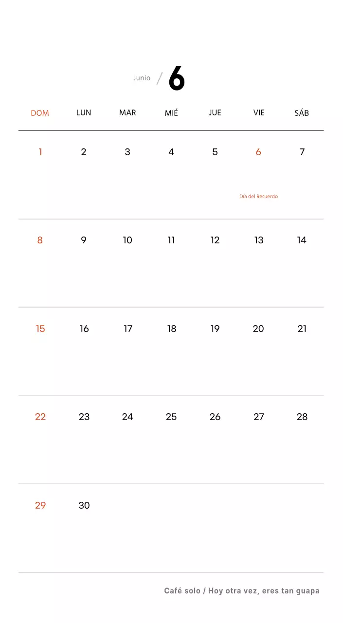 Sencillo calendario de sobremesa con fotos de cafés en tonos blancos