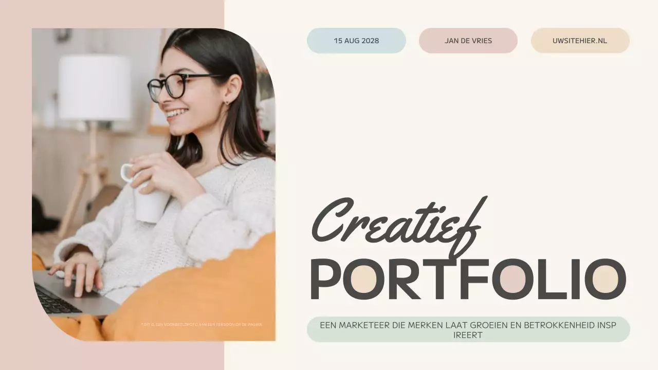 beige abstract creatief portfolio