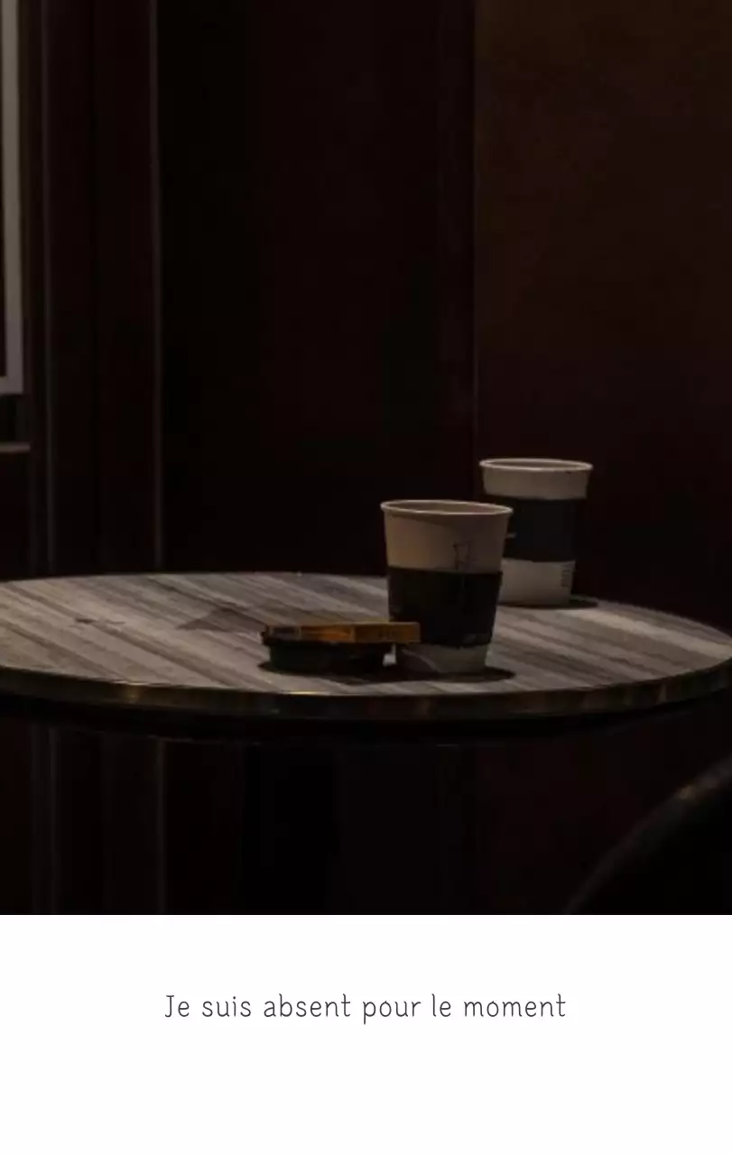 Calendrier botanique blanc et propre