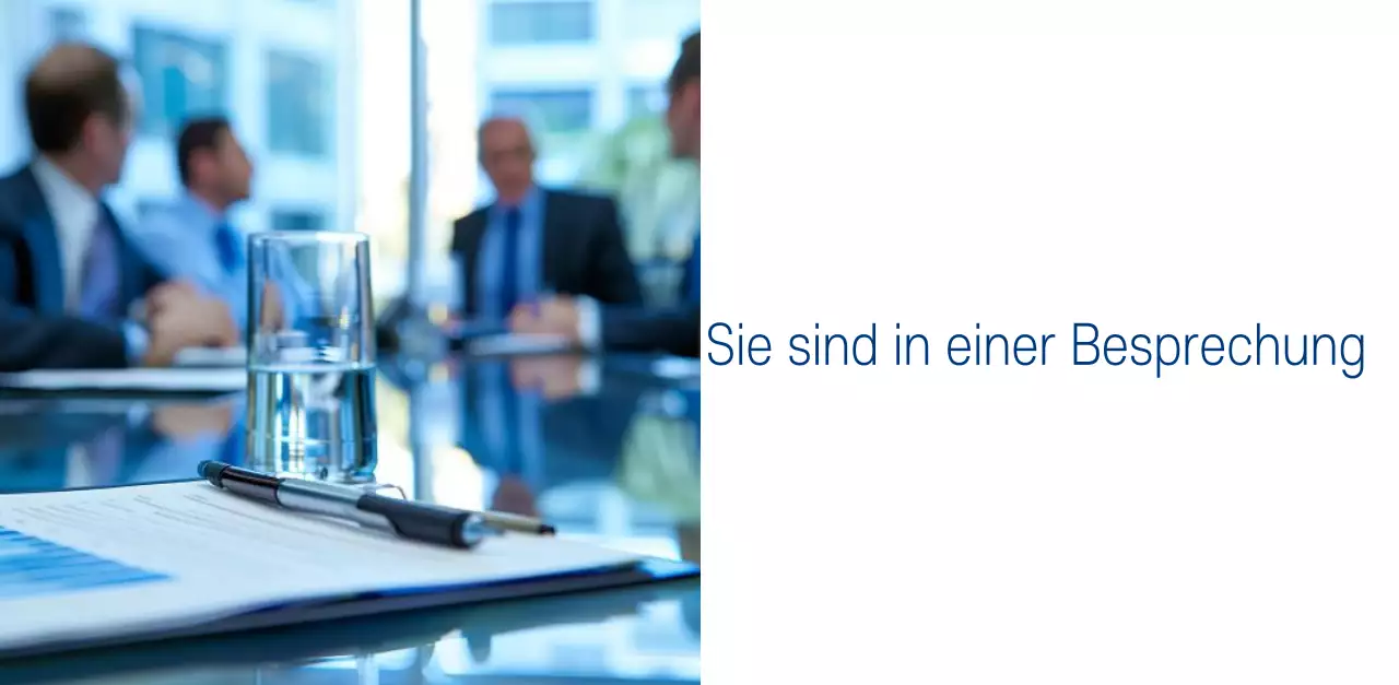 Marineblauer einfacher Krankenhaus-Werbekalender