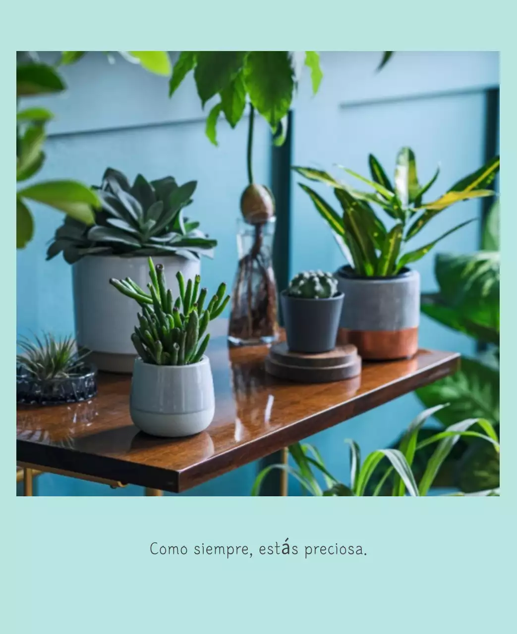 Calendario blanco de naturaleza botánica limpia