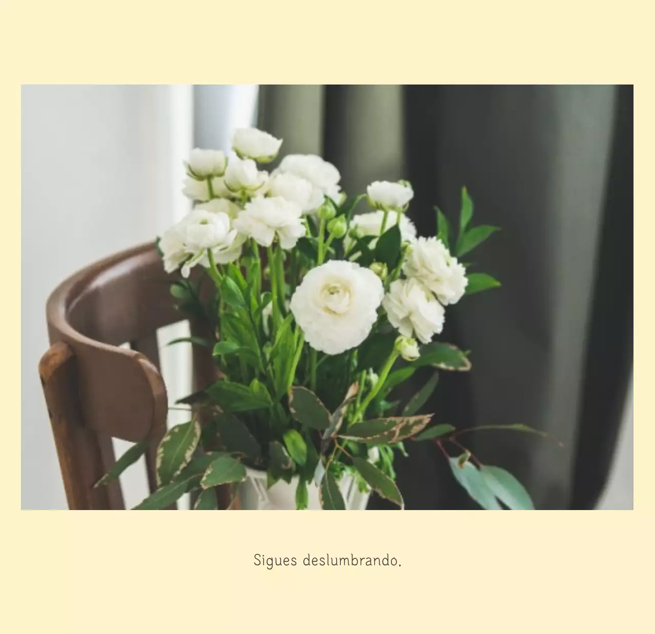 Calendario blanco de naturaleza botánica limpia