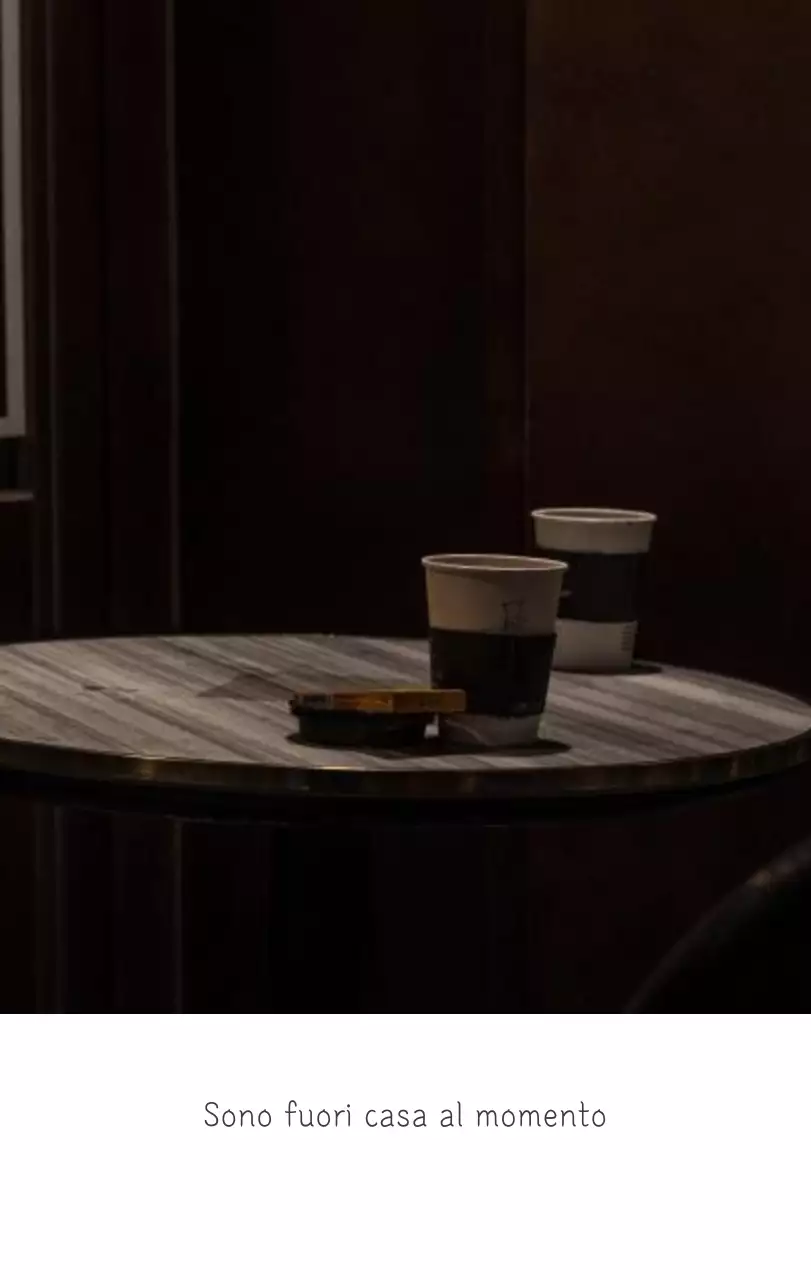 Calendario botanico naturale bianco e pulito