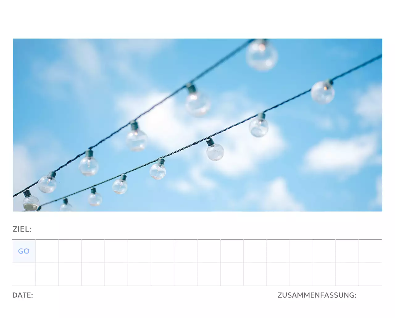 Foto-Zielverfolgungskalender mit einem Hauch von Blau