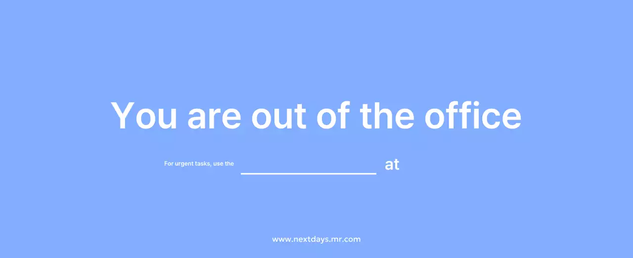 Photo goal tracker calendar with a splash of blue