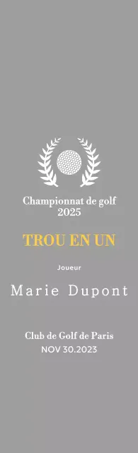 Un trophée classique de tournoi de golf représentant une couronne de laurier entourant une balle de golf.
