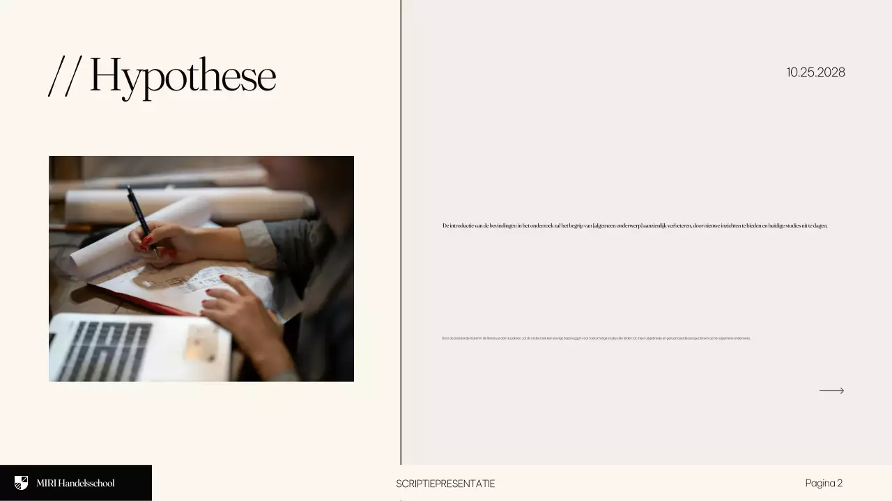 Beige Modern Onderwijsscriptie Presentatie
