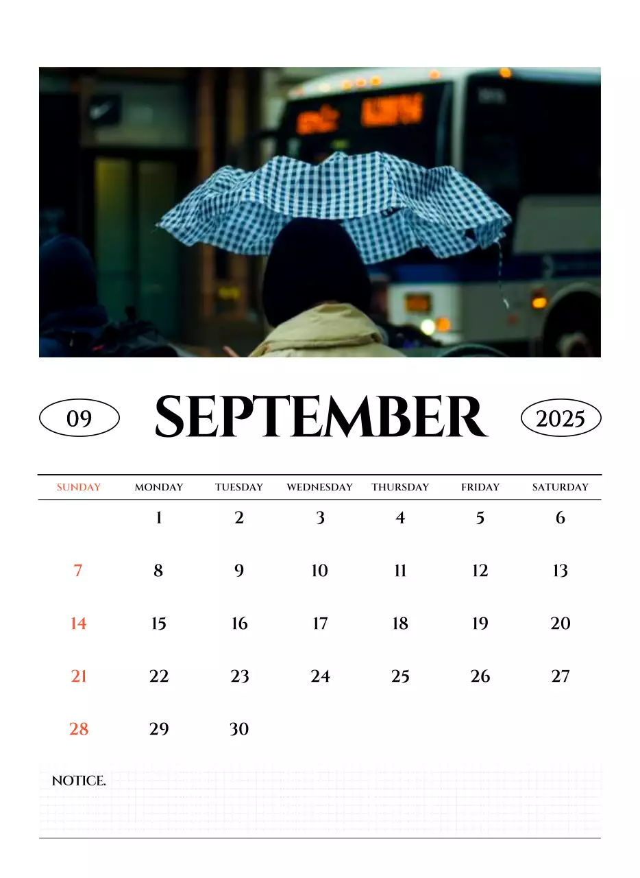 Kalender dinding bergaya sederhana dengan konsep fotografi perjalanan emosional hitam putih
