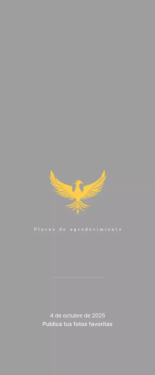 Trofeo clásico de torneo de golf con vistosa decoración de ave fénix