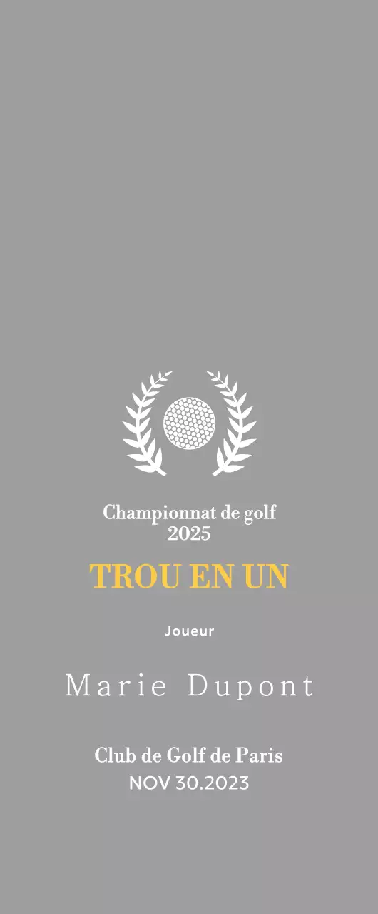 Un trophée classique de tournoi de golf représentant une couronne de laurier entourant une balle de golf.