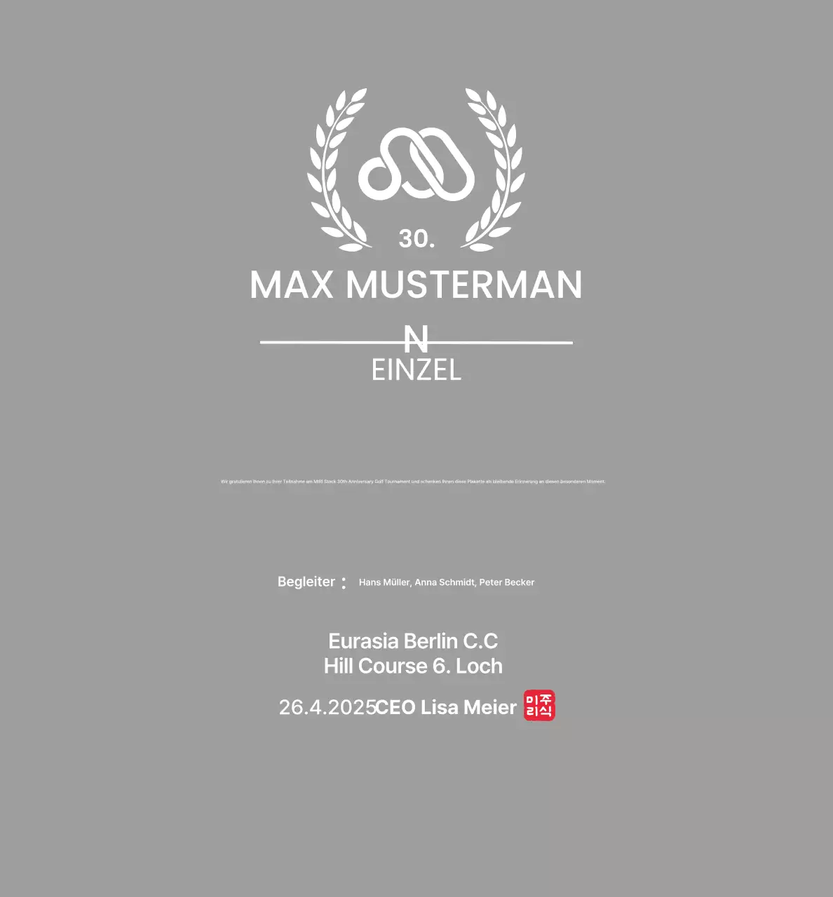 Hübsche Golftrophäe mit Lorbeerblatt und Firmenlogo