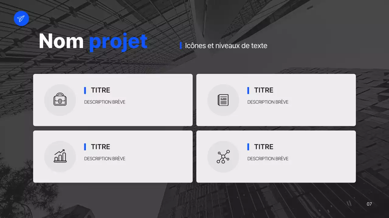 Un plan d'affaires simple en blanc et bleu