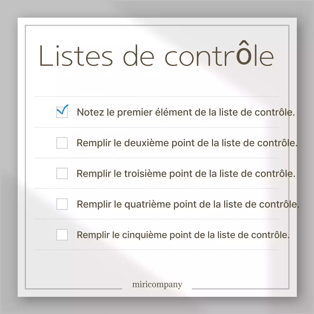 Le design blanc simple expliqué