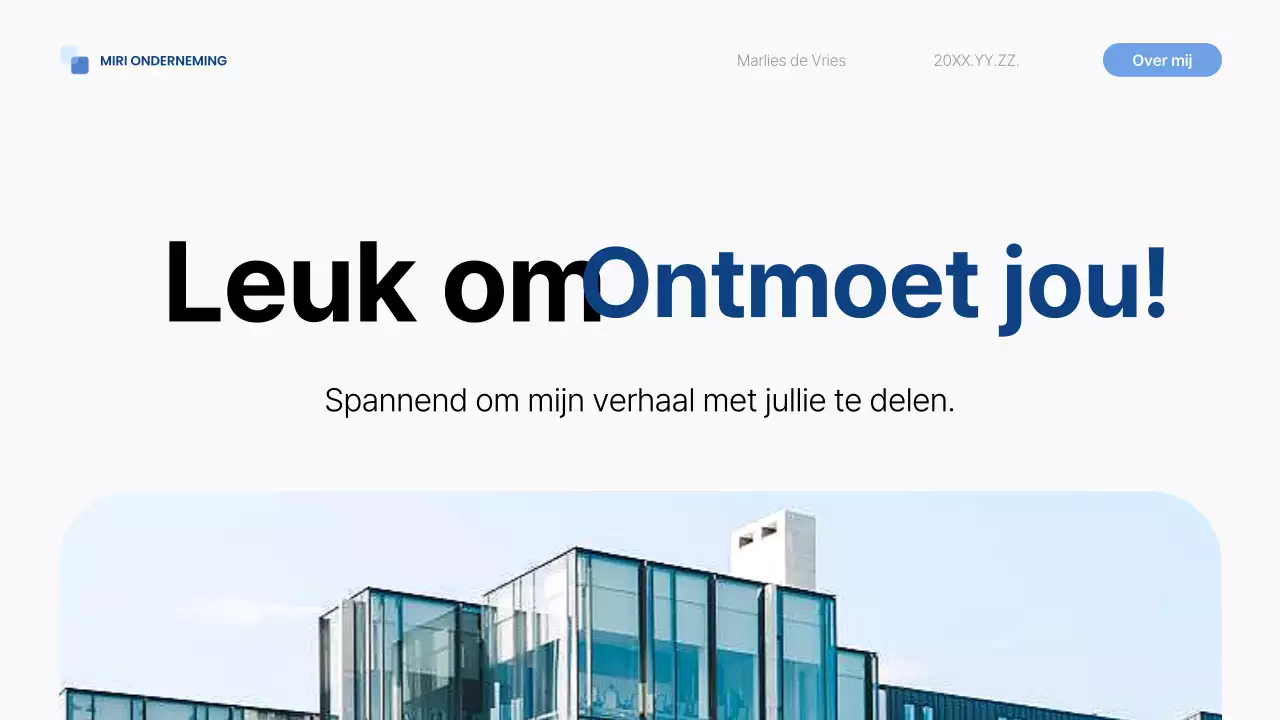 blauwe moderne zelfintroductie pitch