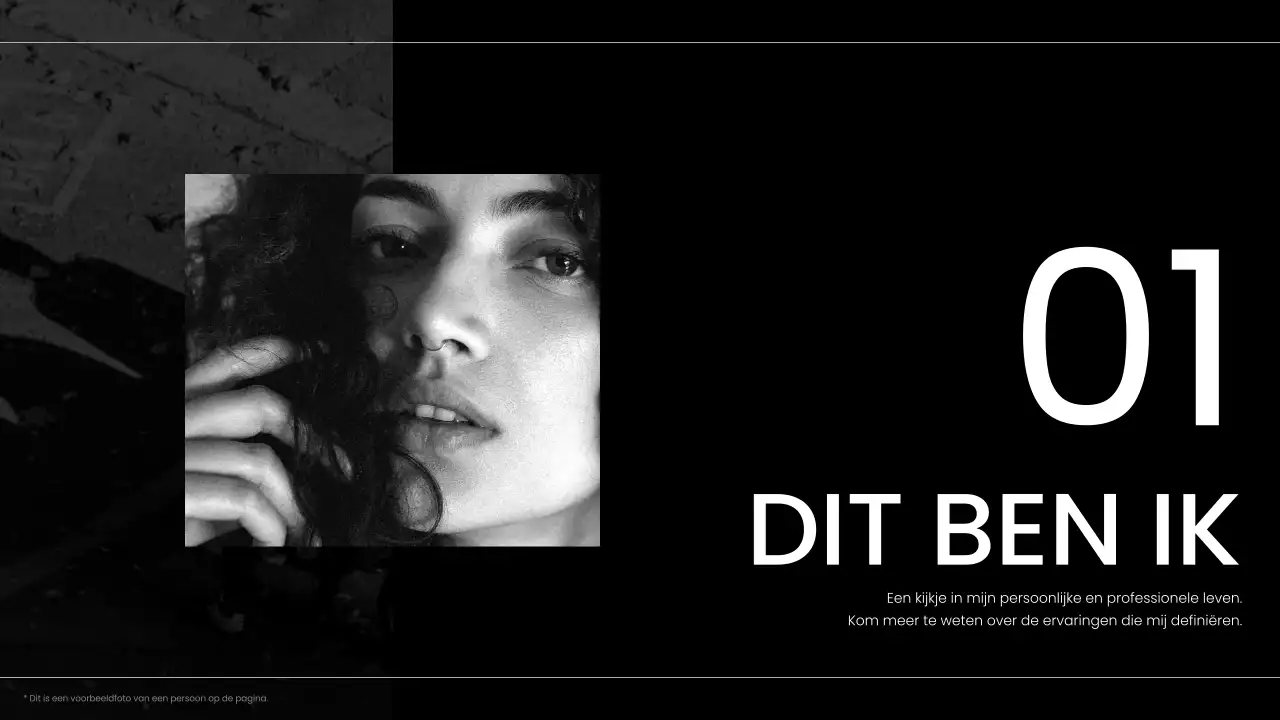 zwart-wit moderne zelf-introductie portfolio