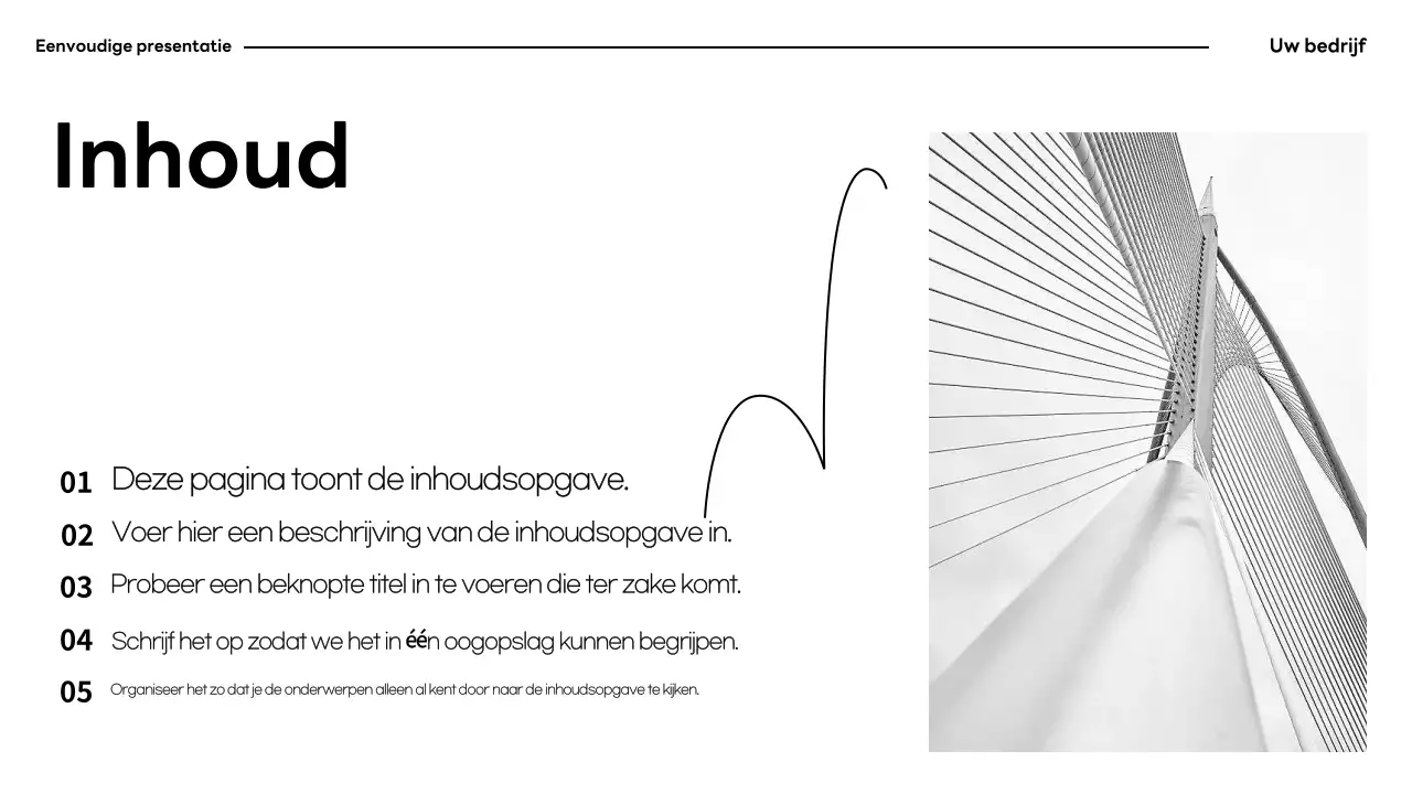 Zwart-wit minimalistische presentatiedocumentatie