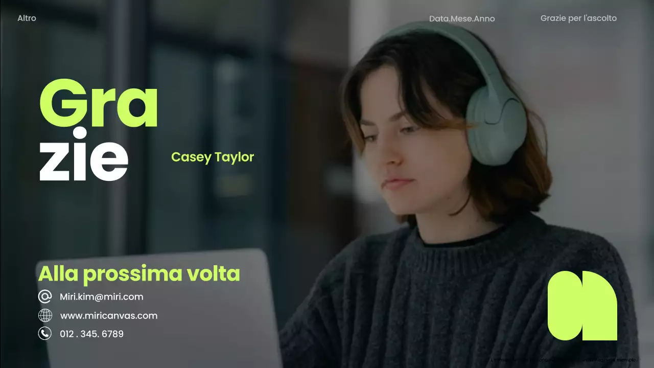 annuncio di presentazione moderno al neon