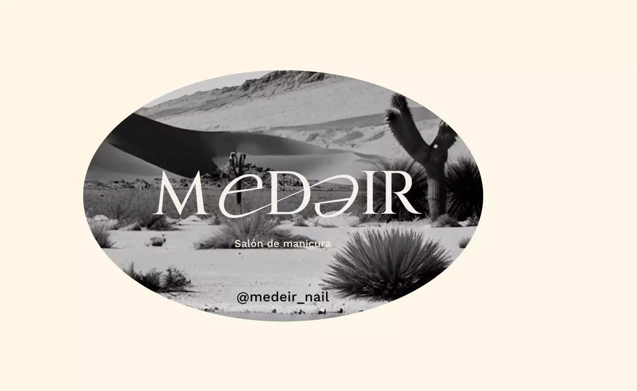 Marco de fotos redondo en beige Lujoso salón de manicura