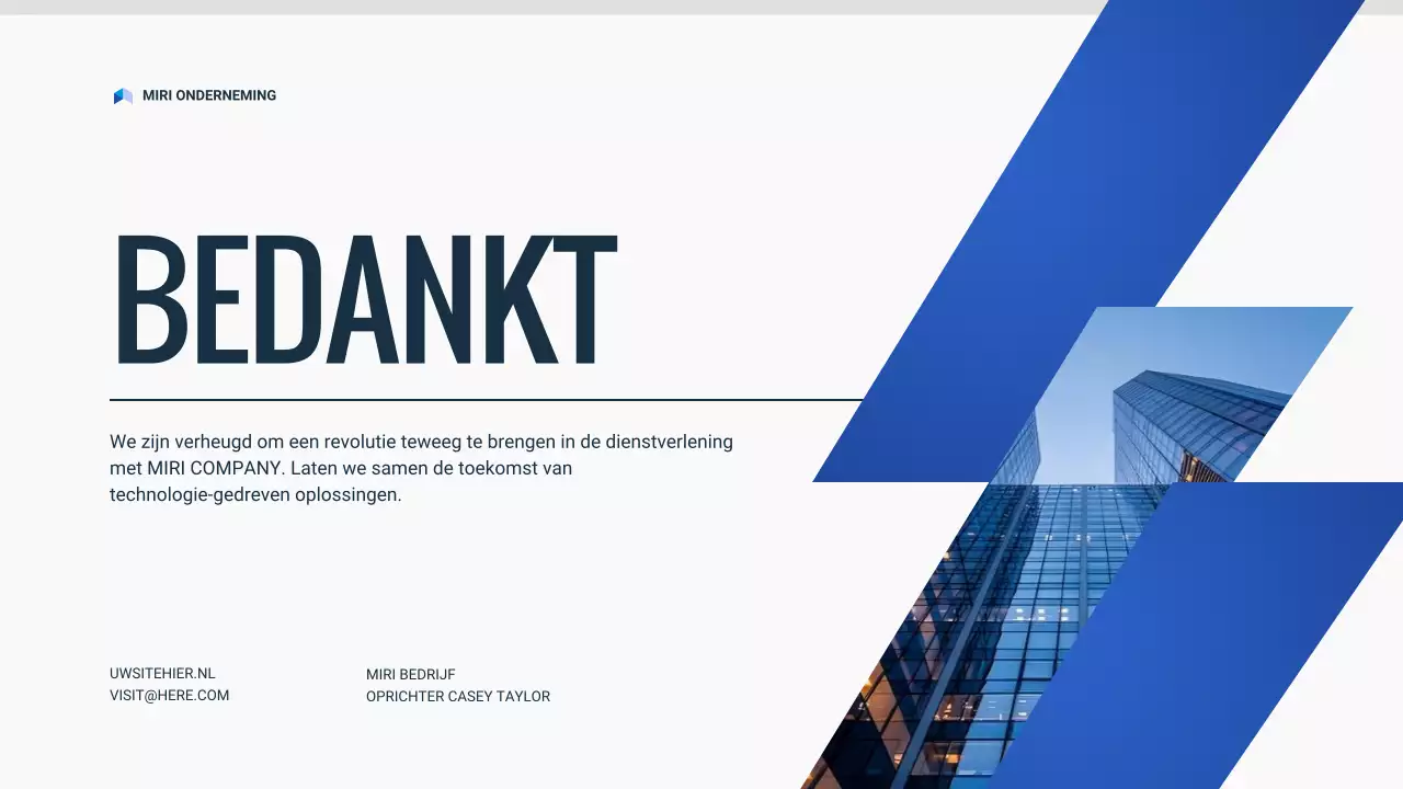 blauw modern pitch deck document