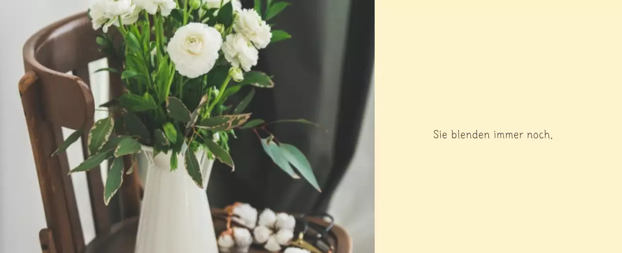 Weißer sauberer botanischer Naturkalender