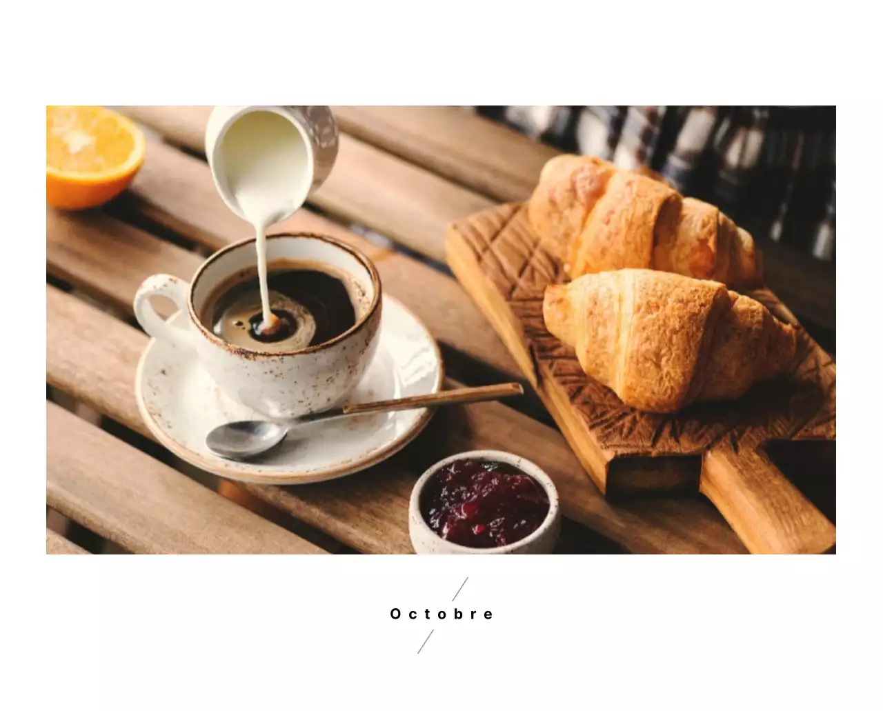 Calendrier de bureau photo simple pour les cafés dans les tons blancs