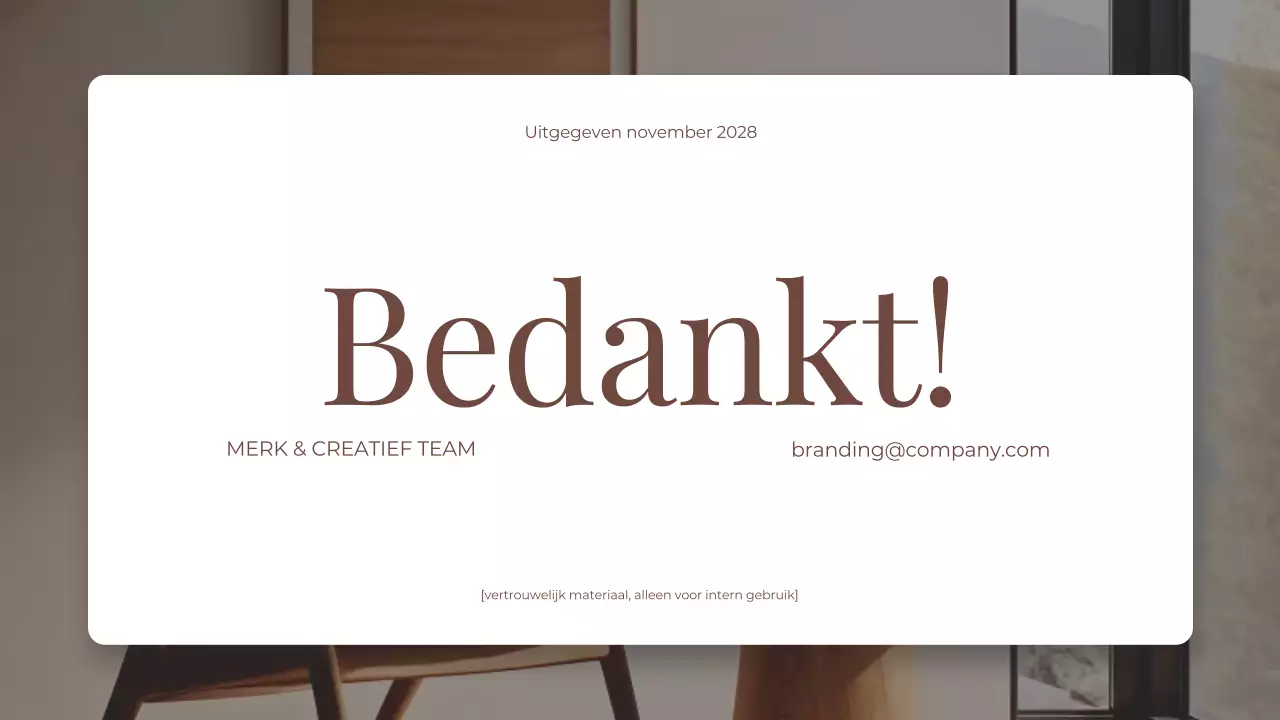 bruin en beige elegant modern huis en wonen merkrichtlijn presentatie