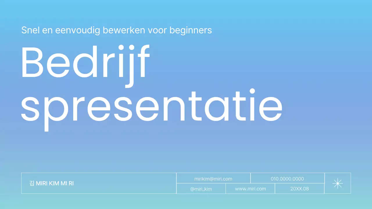 Lichtblauw minimalistisch zakelijk rapport