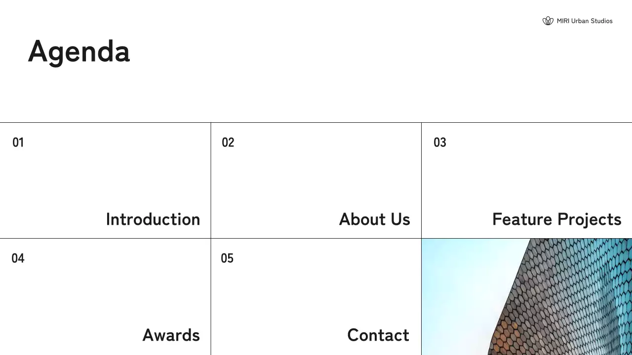 Presentasi Portofolio Arsitektur Profesional Grey