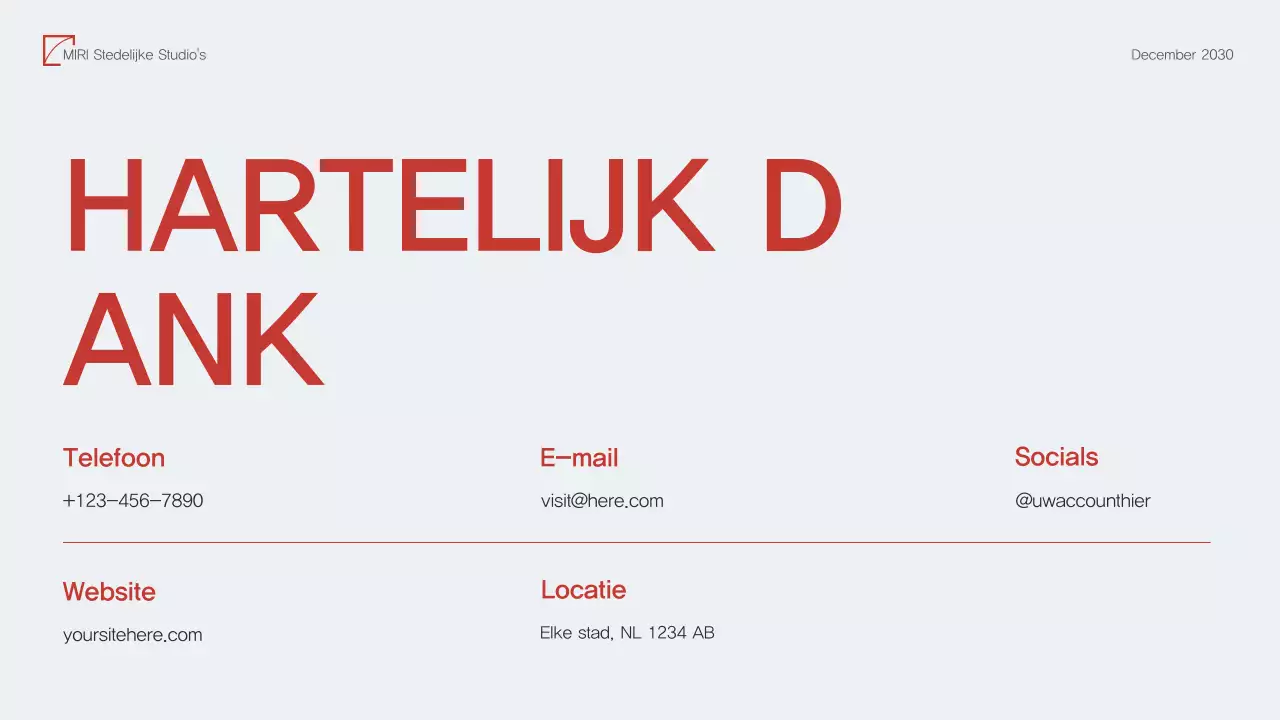 Red Moderne Architectuur Portfolio