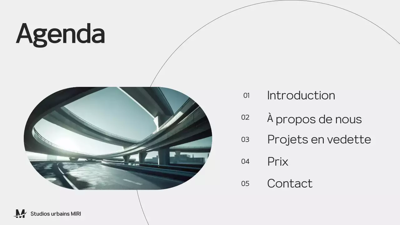 Présentation du portfolio de l'architecture noire et grise