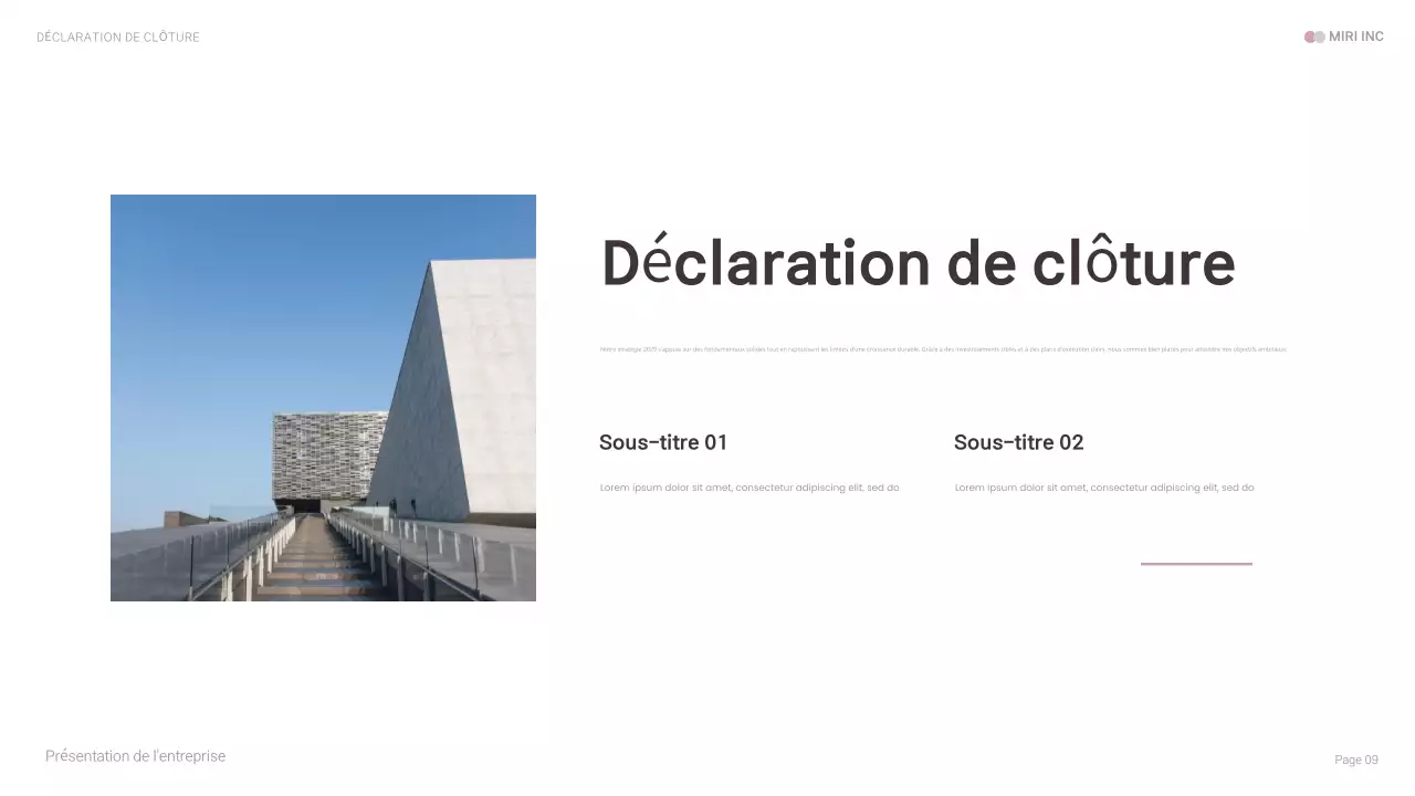 Présentation d'entreprise moderne rose