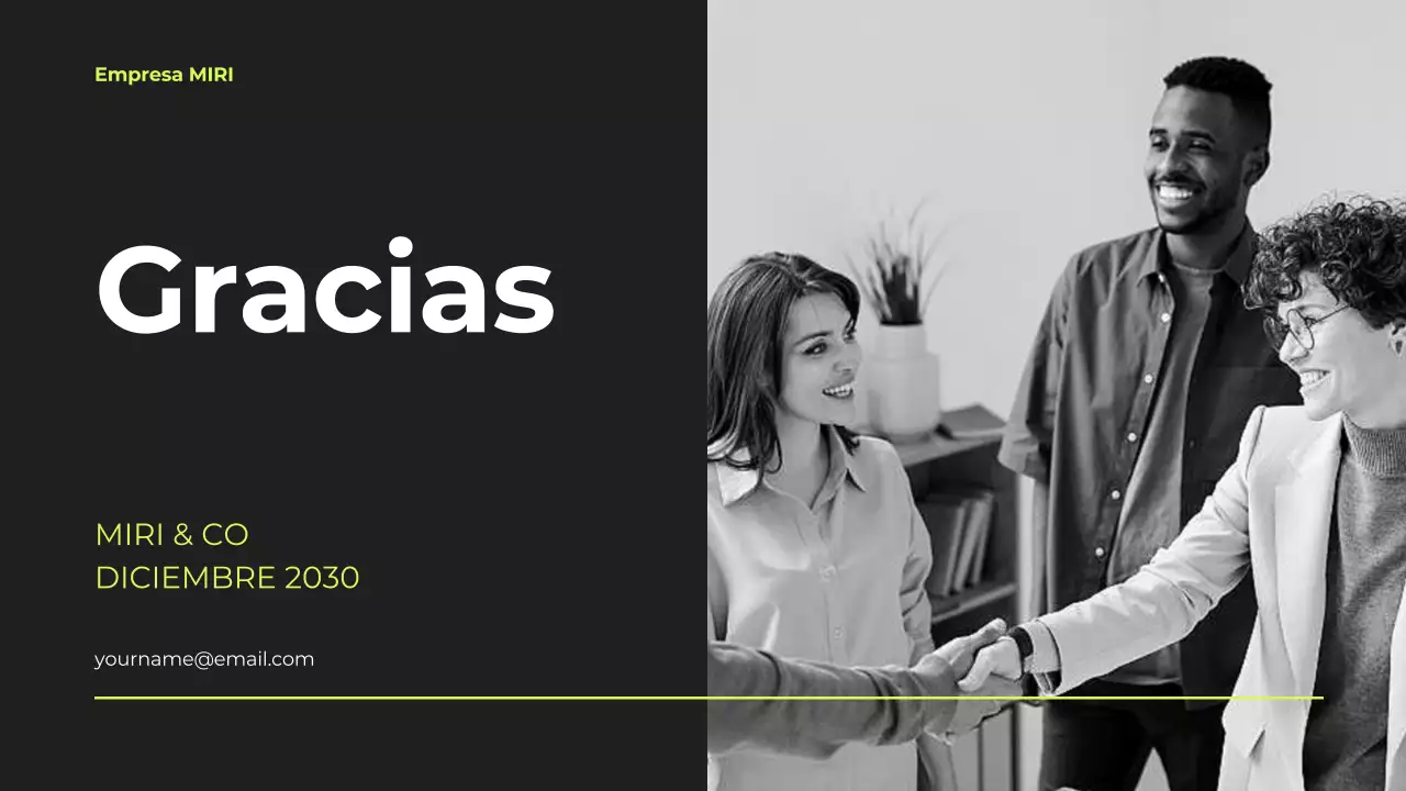 documento de estrategia de marketing black modern