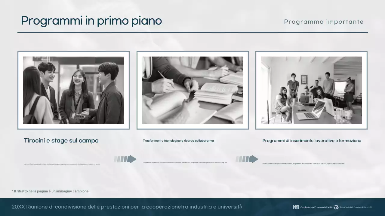 Conferenza di collaborazione moderna blu chiaro