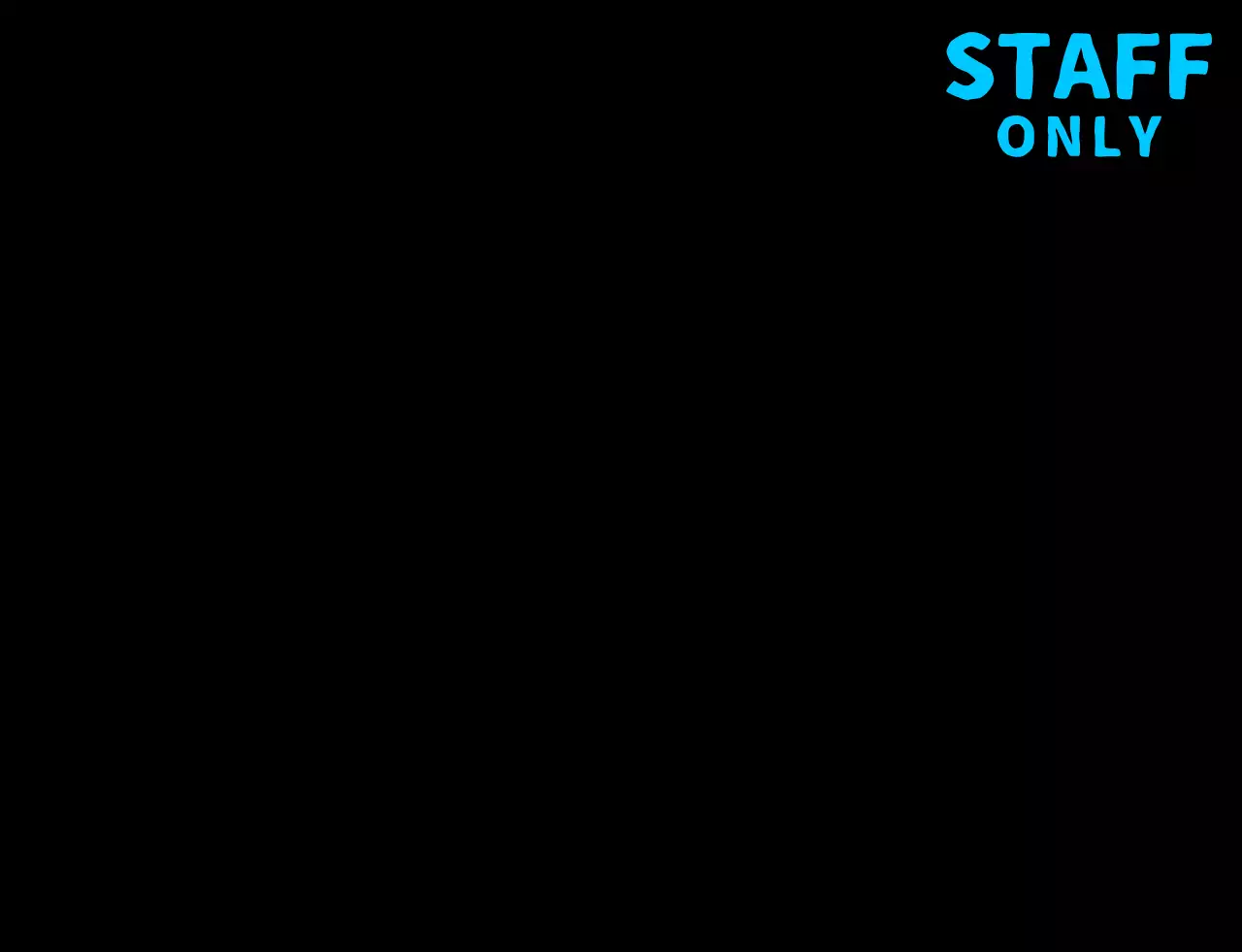 Hanya Staf Sederhana Hitam