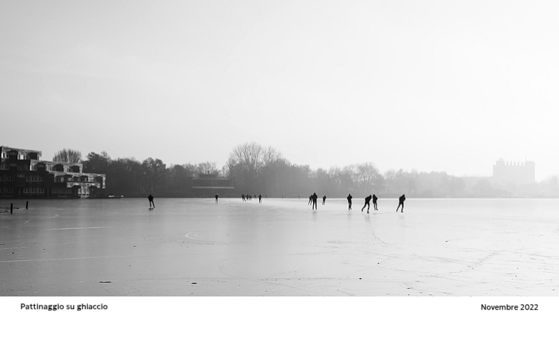 Un calendario fotografico dall'atmosfera pulita e urbana