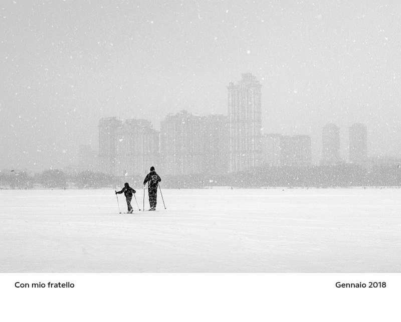 Un calendario fotografico dall'atmosfera pulita e urbana