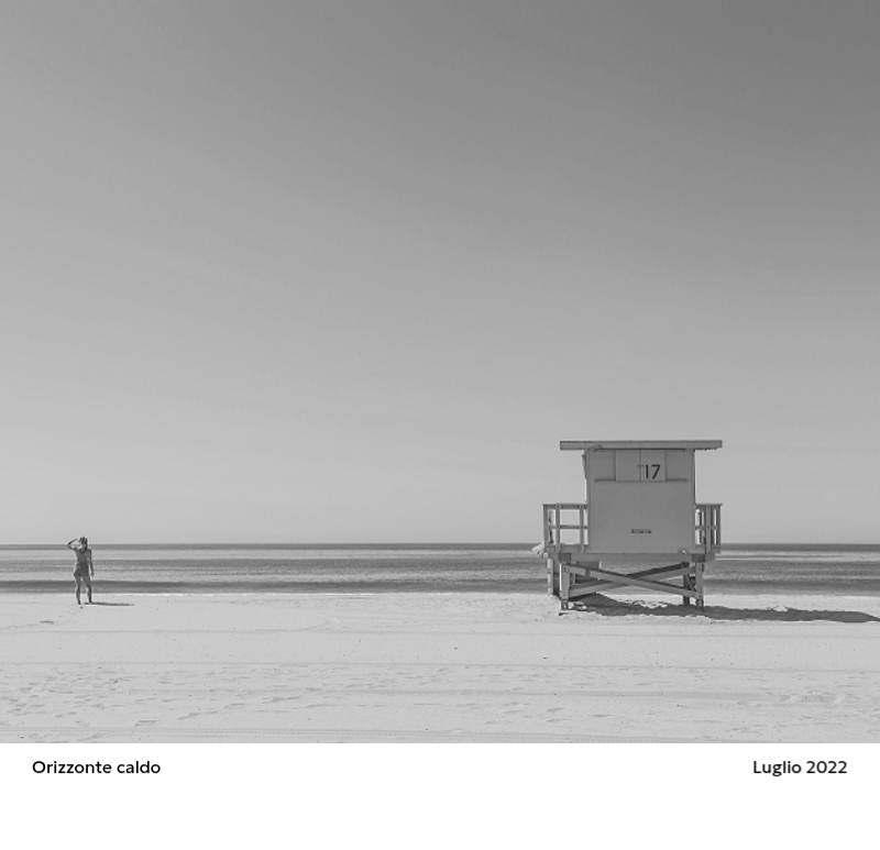 Un calendario fotografico dall'atmosfera pulita e urbana