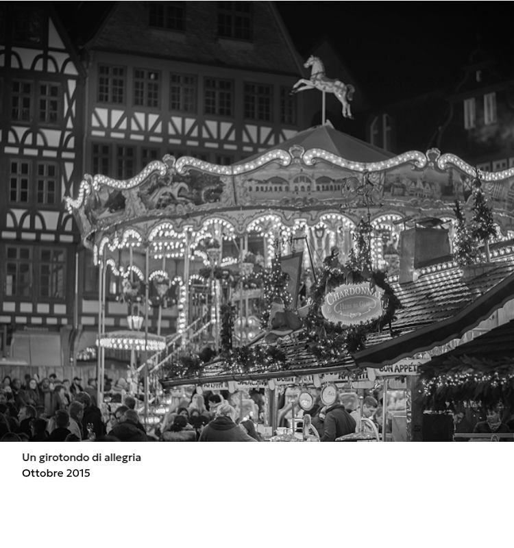 Un calendario fotografico dall'atmosfera pulita e urbana