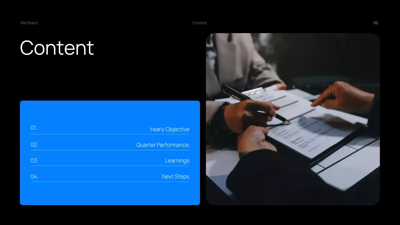 Black Modern Business Report Presentation