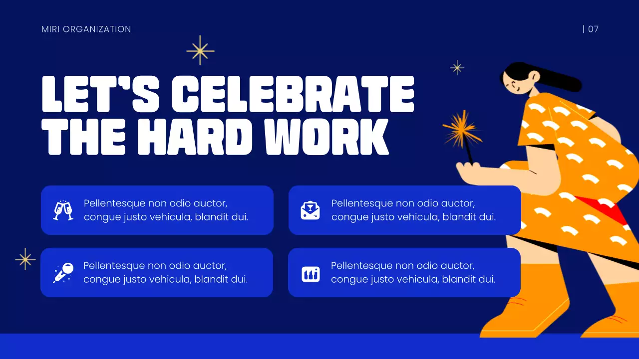 Bài thuyết trình thông báo năm mới hiện đại màu xanh