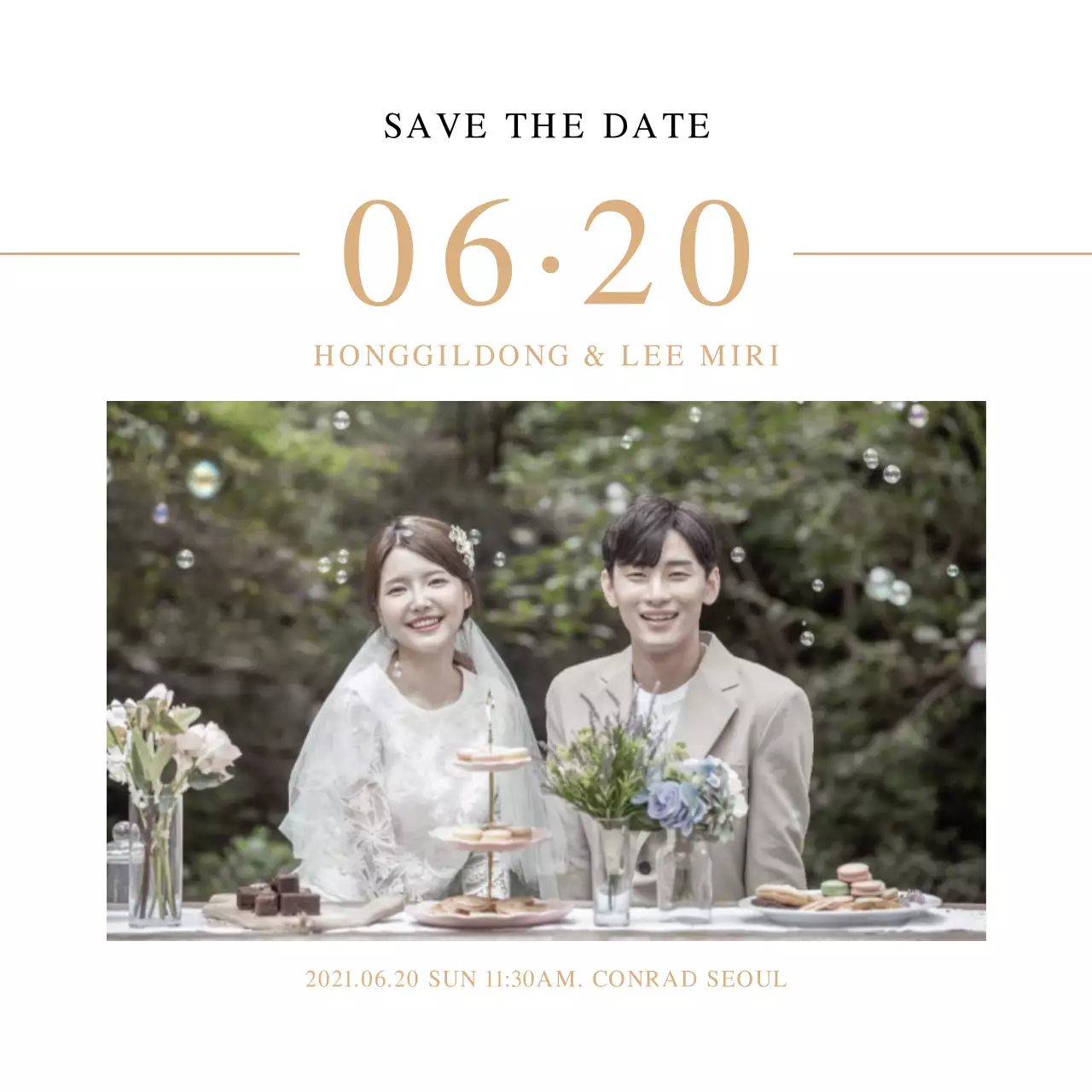 깔끔한 느낌의 결혼 날짜 포토 청첩장 정방형 엽서