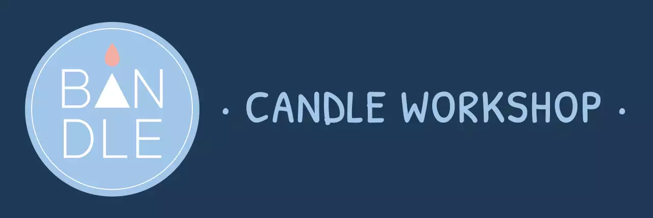 하늘색과 하얀색의 심플모던 텍스트 로고 스타일 양초샵 직원용 및 체험용 