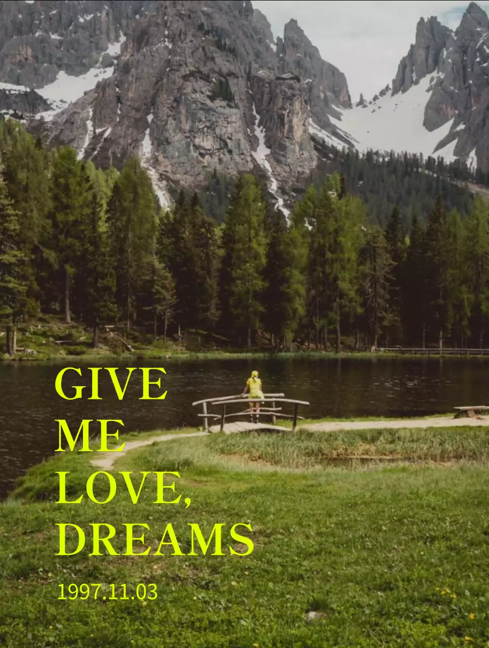 형광초록색이 포인트가 되는 차분하고 빈티지스러운 사진이 있는 굿즈