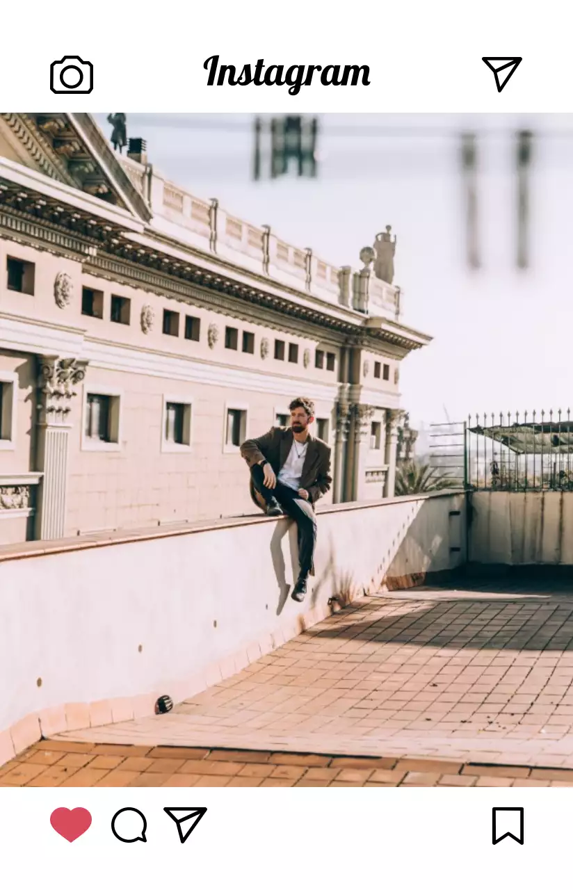 밝고 따뜻한 컬러감의 심플모던한 인스타그램 사진 프레임 컨셉 개인굿즈용 