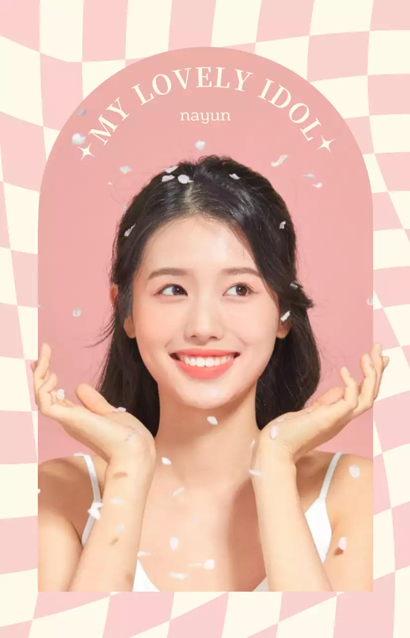 노란색과 핑크색의 러블리한 느낌의 아이돌 기념 굿즈