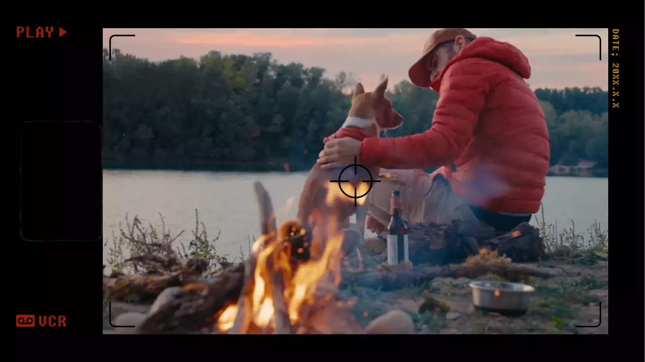 블랙과 빨강색의 감성적인 폴라로이드 뷰파인더 테마