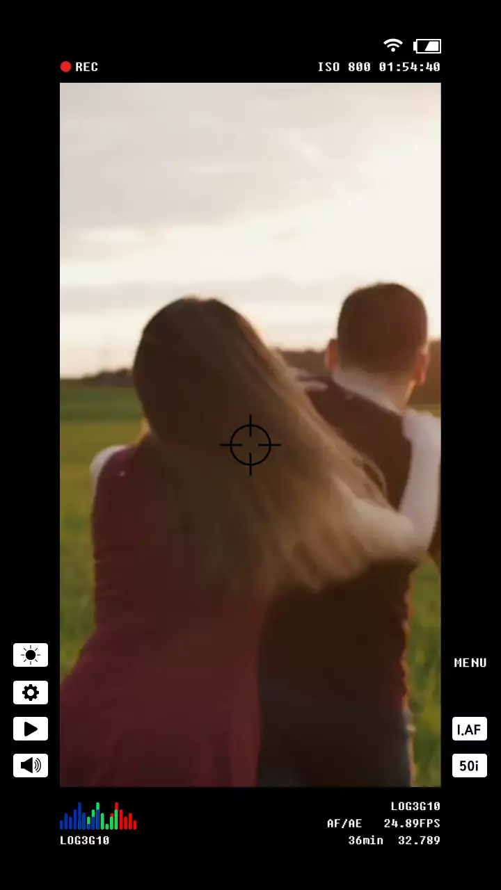 검정색의 전문가용 카메라 느낌의 뷰파인더 테마