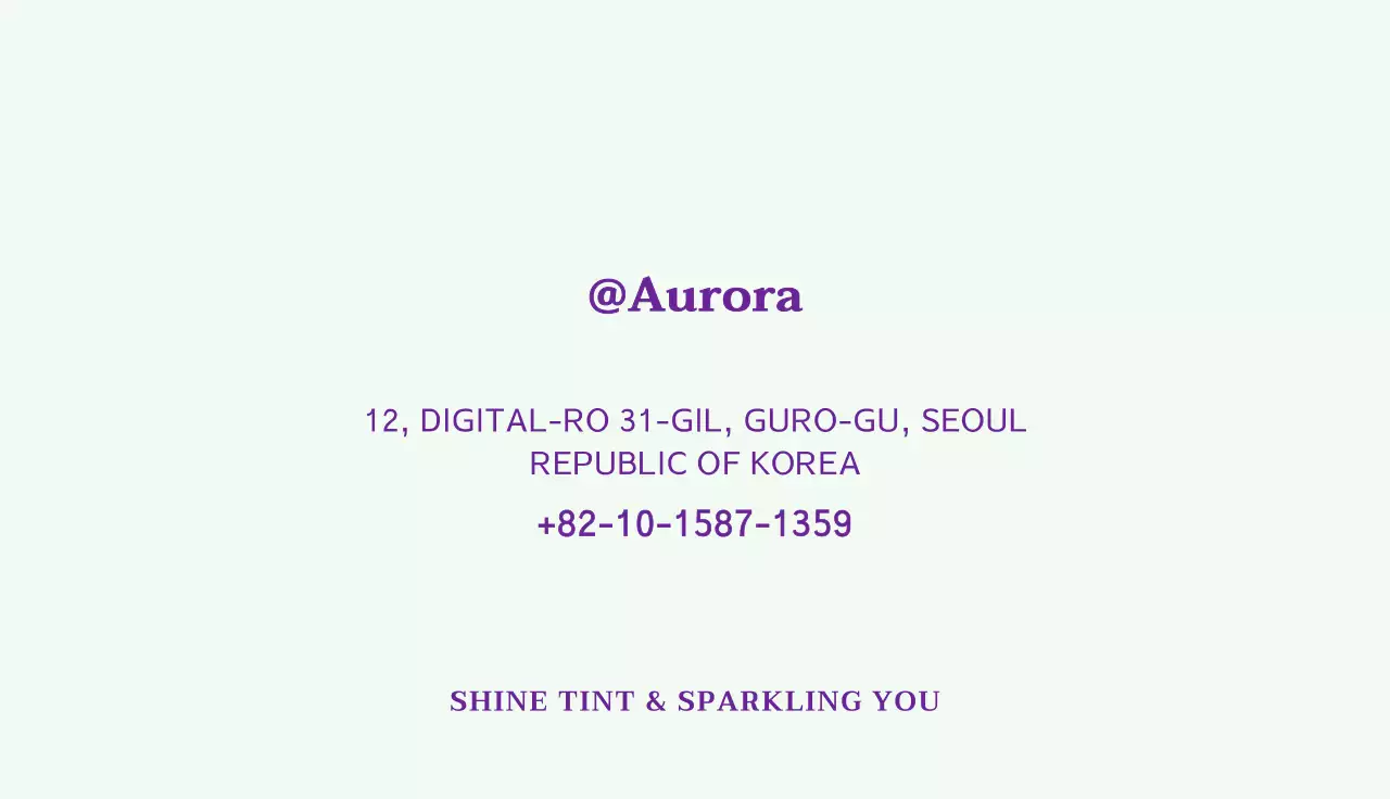 그라데이션 배경이 쓰인 별이 들어간 영어 로고가 쓰인 명함