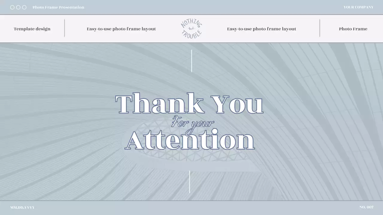 블루톤의 심플한 비즈니스 사진 프레임