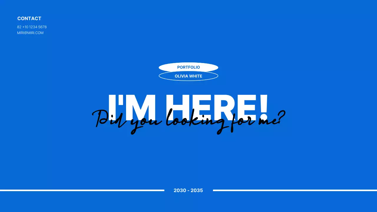 An organized portfolio in blue